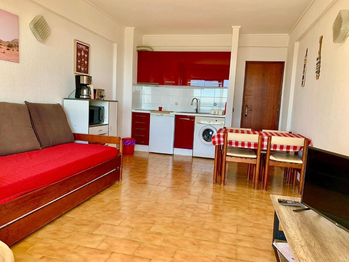 Tubarinho Apartment กอสตา ดา กาปาริกา ภายนอก รูปภาพ